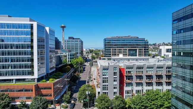 Building Photo - Modern Air Conditioned South Lake Union Loft
