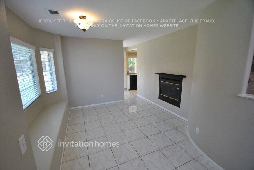 Building Photo - 40122 Cannes Ct
