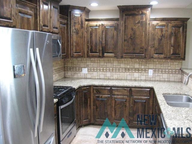 Building Photo - 1900 Arcineiga Dr