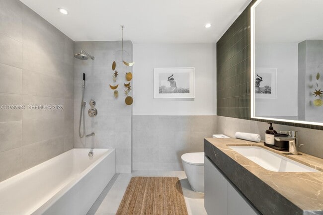 Building Photo - 500 Alton Rd