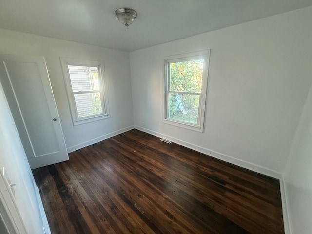 Building Photo - 2616 Elwood Ave