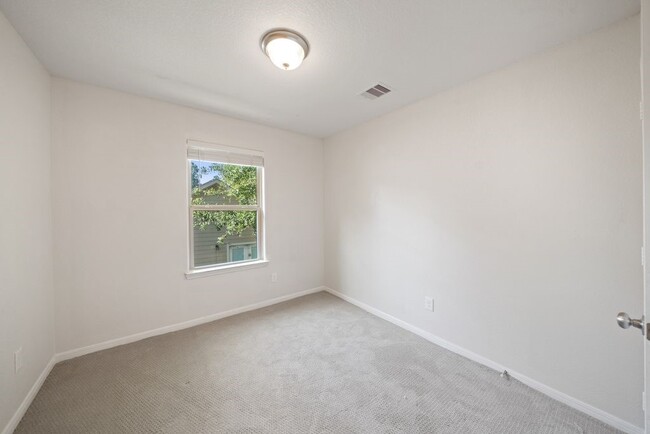 Building Photo - 16948 W Juneau St