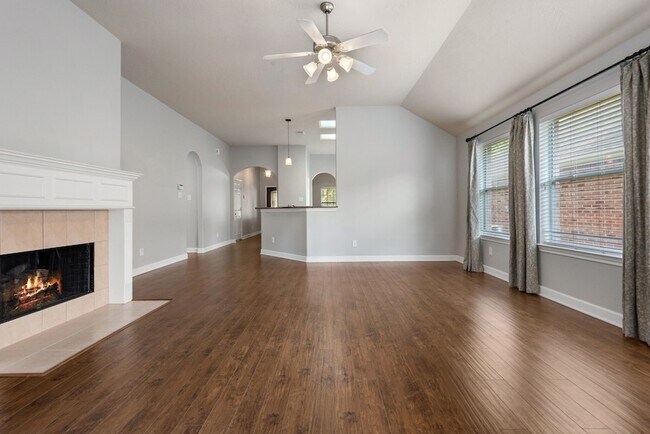 Building Photo - 26873 Armor Oaks Dr