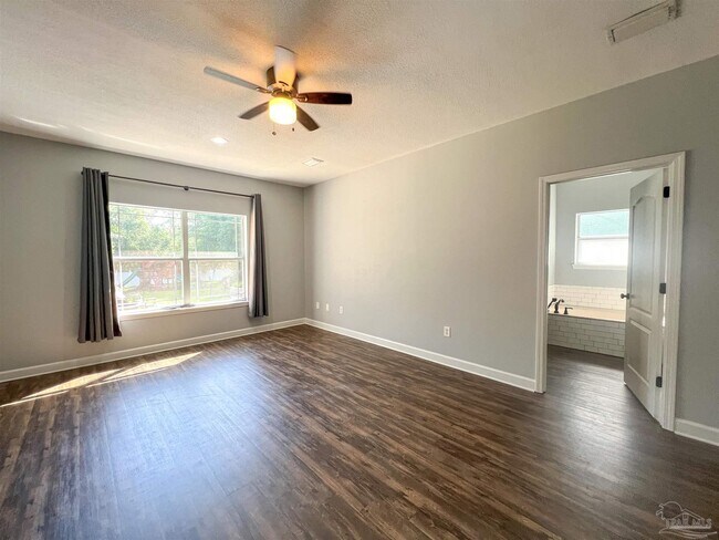 Building Photo - 2685 Segrest Rd