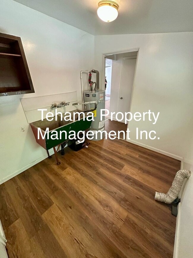 Building Photo - 2 Bedroom 2 bath home in country setting
