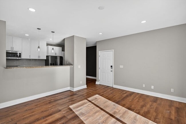 Building Photo - 10784 W 63rd Pl