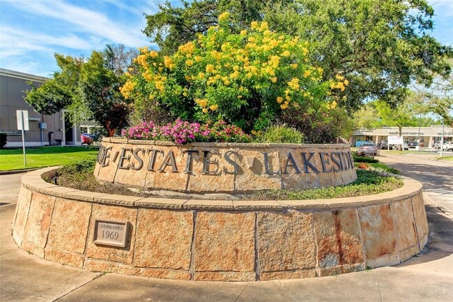 Building Photo - 10806 Wickersham Ln