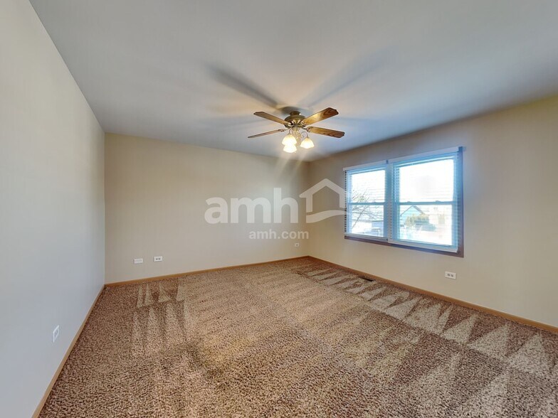 Building Photo - 6511 Benich Ln