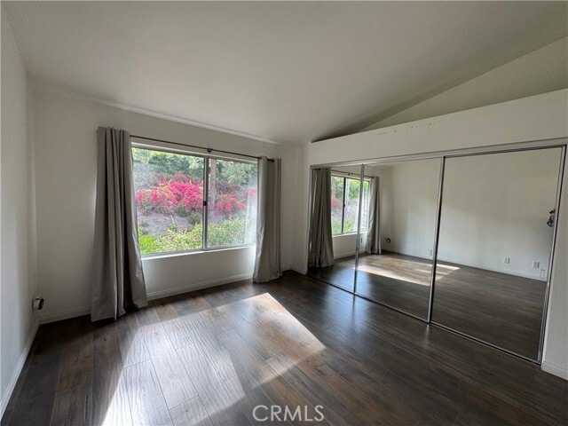 Building Photo - 5 Meadowbrook