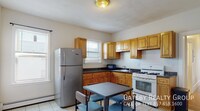 Building Photo - 11 Elder St