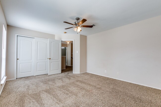 Building Photo - 4-BEDROOM IN SPRING VISTAS, NORTHSIDE I.S.D.