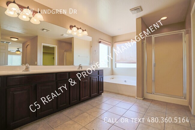 Building Photo - 43383 Lindgren Dr