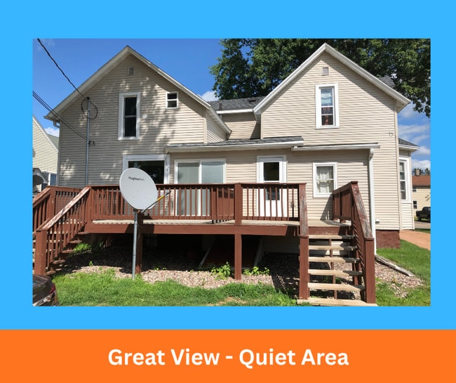 Primary Photo - 208 N Cleveland St