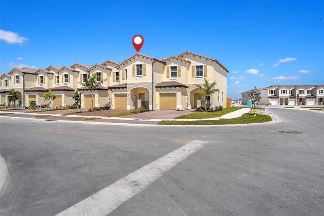 Building Photo - 2425 SE 28th Dr