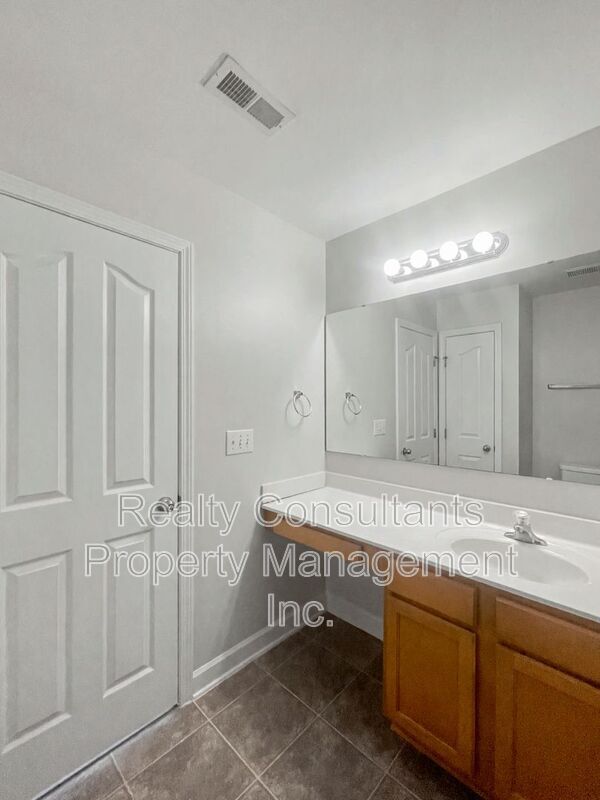 Building Photo - 4039 Tarrant Trace Cir