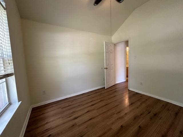 Building Photo - 1826 Lake Travis Dr