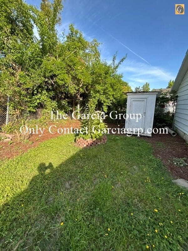 Building Photo - 15318 SE Risley Ct