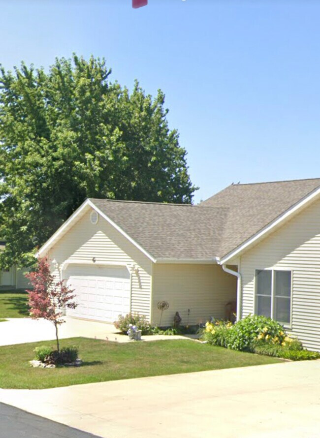 Primary Photo - 86 Palmyra Rd