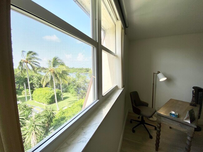 Building Photo - 3575 S Ocean Blvd