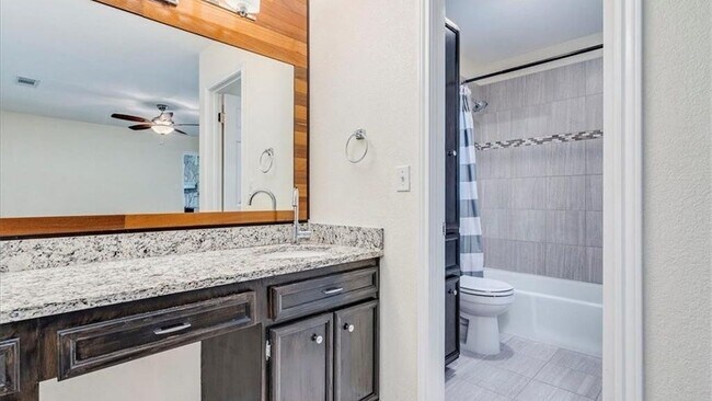 Building Photo - 507 Gregory Cove