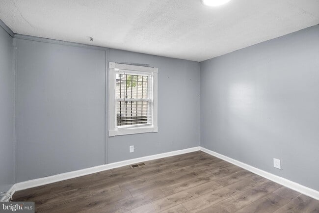 Building Photo - 5001 Fable St