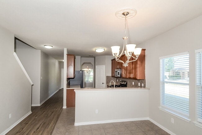 Building Photo - 14430 Cellini Dr