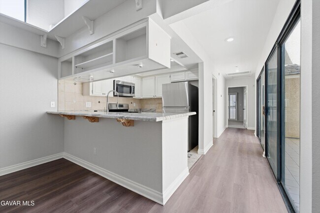 Building Photo - 43334 32nd St W