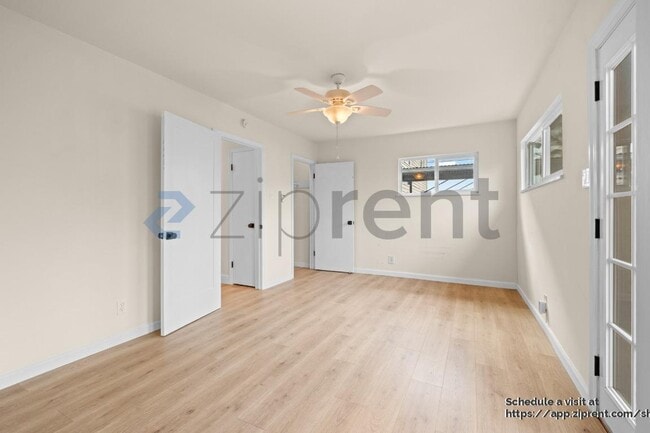 Building Photo - 121 S 37th St