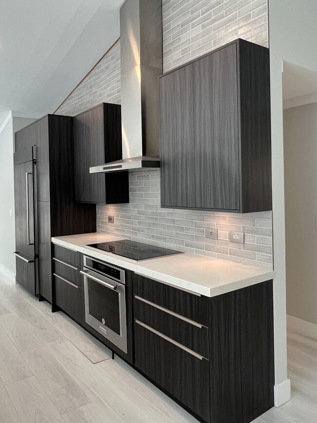 Building Photo - 1076 Siena Oaks Cir E