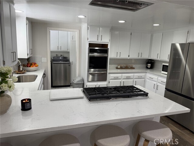 Building Photo - 1530 Robin Way