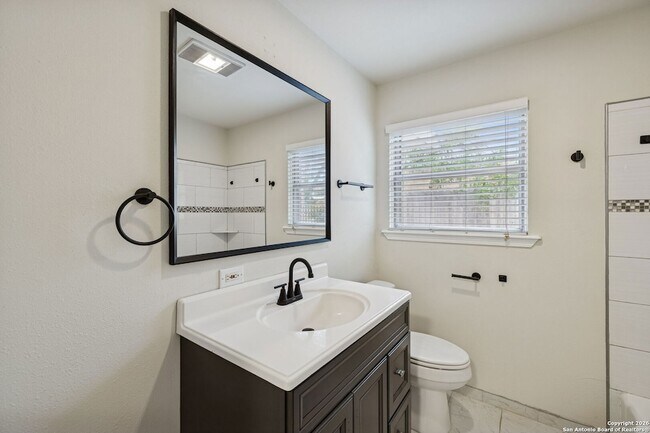 Building Photo - 4627 Allegheny Dr