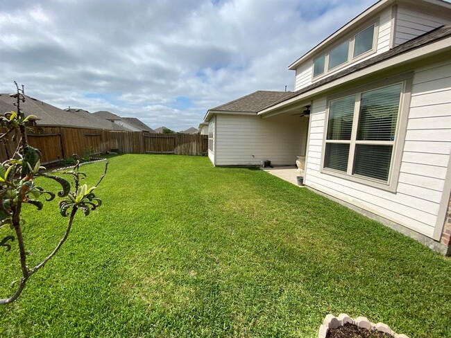 Building Photo - 4526 Brant Crossing Dr