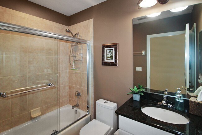 Building Photo - 162 Treviso Ct