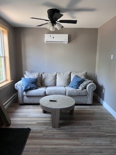 Building Photo - 326 Forest Ave