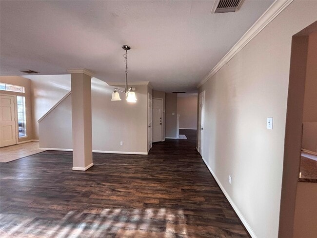 Building Photo - 8019 Carmel Cir