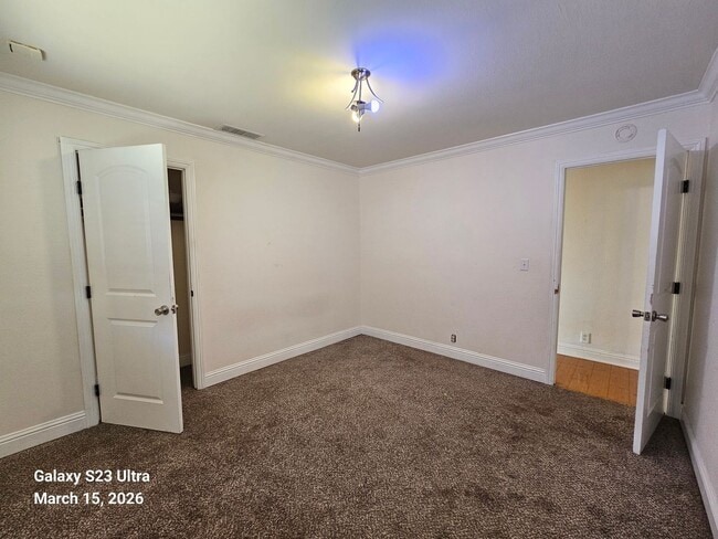 Building Photo - 19141ravenhillroad.is4lease.com