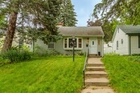 Building Photo - awesome 2 bed 1 bath Pet Friendly in Minneapolis Available for Lease
