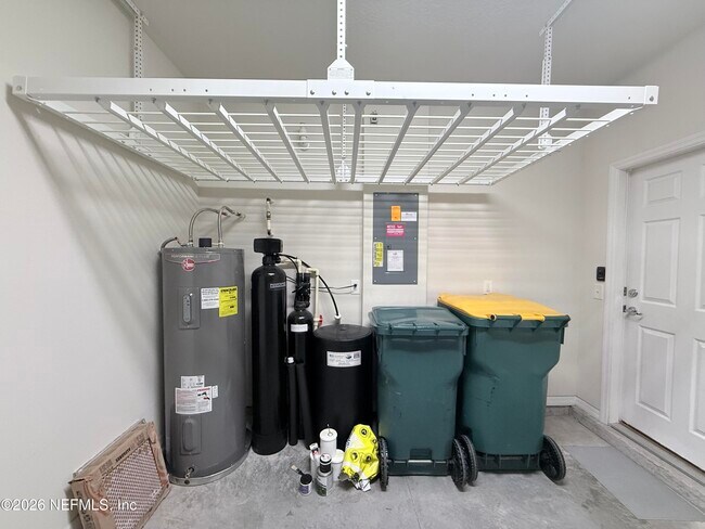 Building Photo - 7024 Butterfly Ct