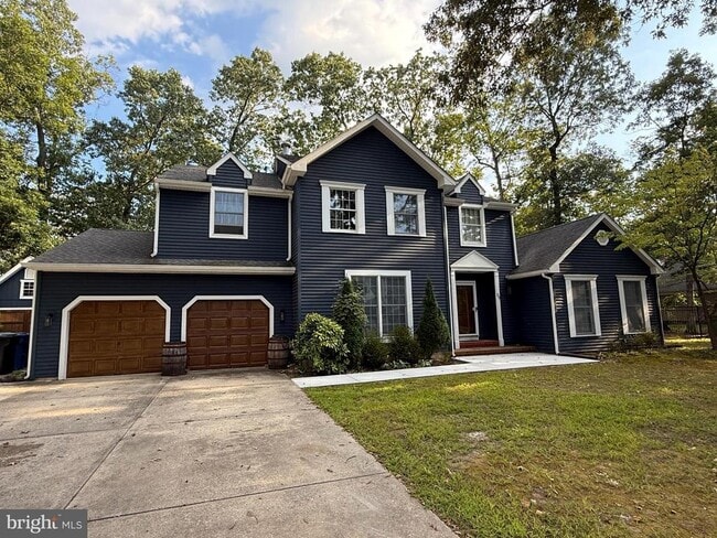 Building Photo - 20 Lakeside Ln