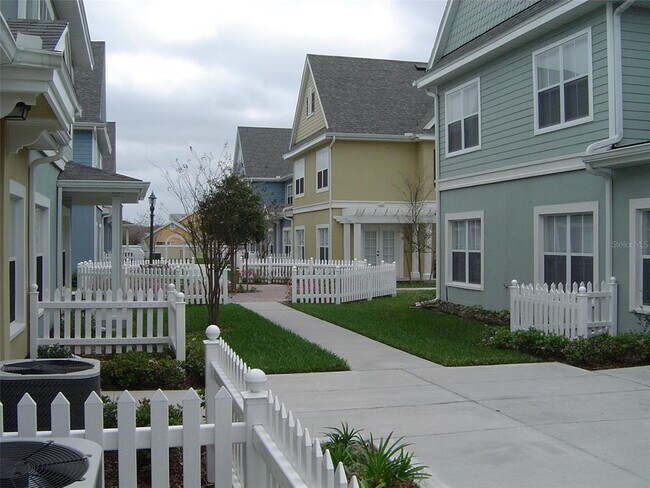 Building Photo - 4009 Venetian Bay Dr