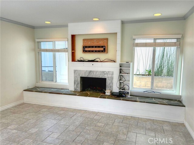 Building Photo - 25592 Leeward Dr
