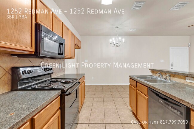 Building Photo - 1252 Redman Ave