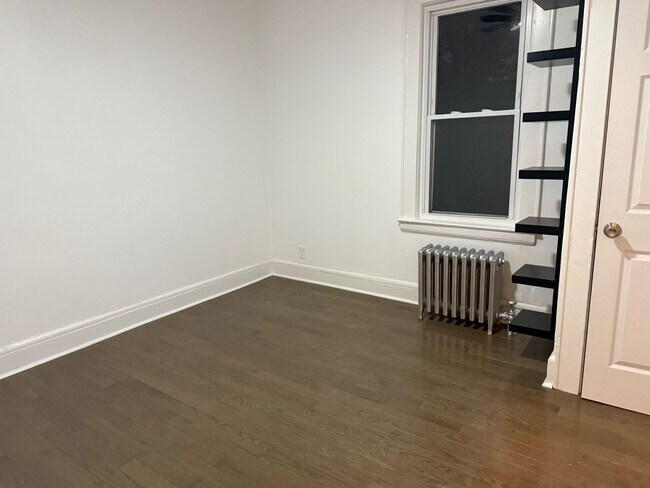 Building Photo - 108-110 Grand Ave.