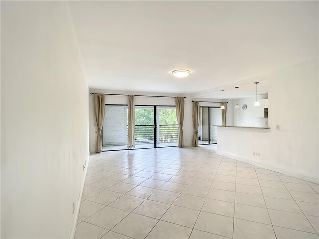 Building Photo - 6342 Longboat Ln W