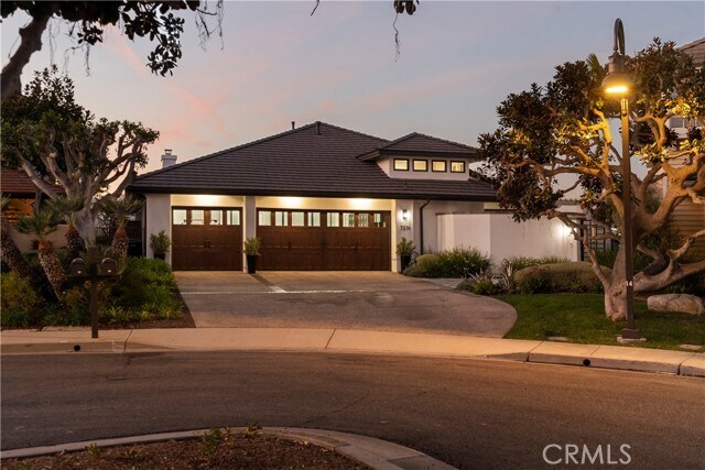 Building Photo - 10 Soto Grande Dr