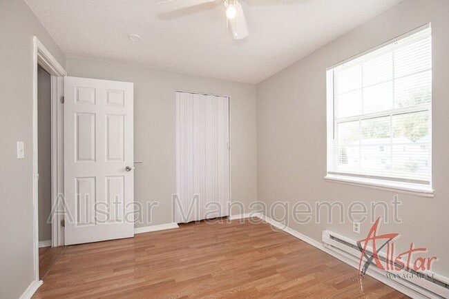 Building Photo - 1297 Fillmore Cir