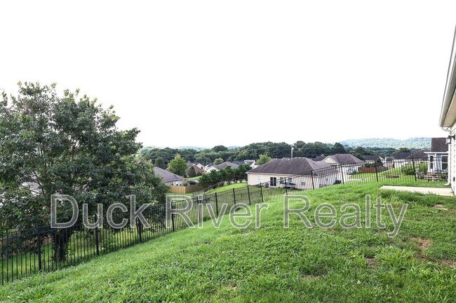 Building Photo - 2207 Carpenter Bee Dr