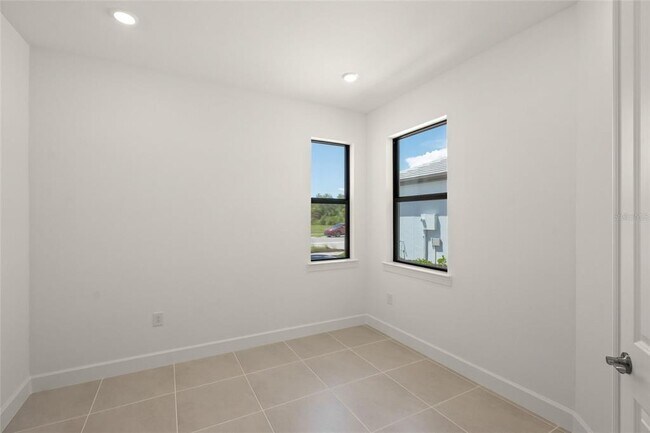 Building Photo - 14860 Misty Pond Lp
