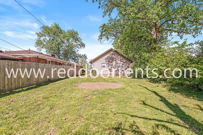 Building Photo - 3207 N Arsenal Ave