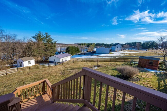 Building Photo - WELLER ESTATES